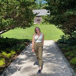 Meet your Posher, Rachel